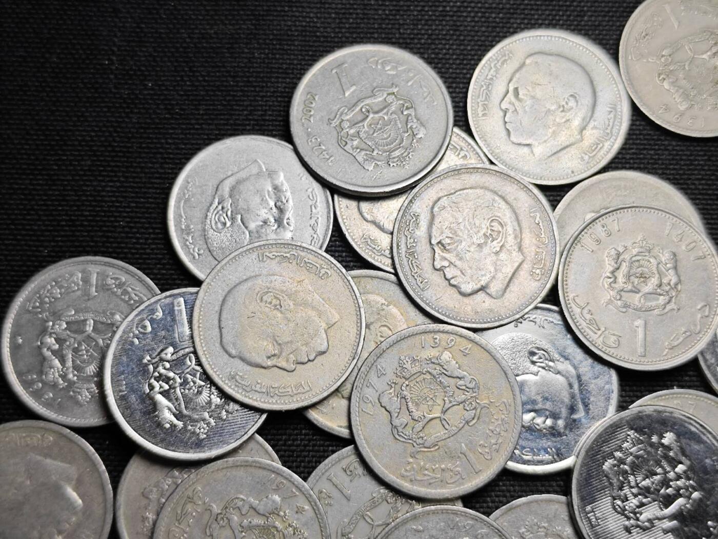 KK钱币收藏小铺  第364场  2月预留时间 周末发货  摩洛哥1迪拉姆，0.5迪拉姆一组40枚