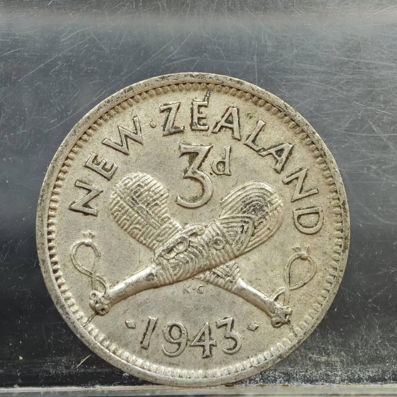 【淘币小摊】实时拍第七百八十九拍   散币场   满百包邮可预留二周 每周一统一发货   新西兰1943年乔治六世3便士银币