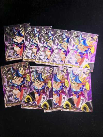 无佣金 不寄存  卡牌设有底价 拒绝小号抬价 大家放心拍 所有拍品部分套有卡膜 部分卡牌多宫 自制卡牌 不包厂瑕 放大镜 品控 勿拍 流拍商品会循环 感谢大家支持 留个关注 不定时上新 谢谢 - 奇点卡牌 黑魔女 9宫粗闪