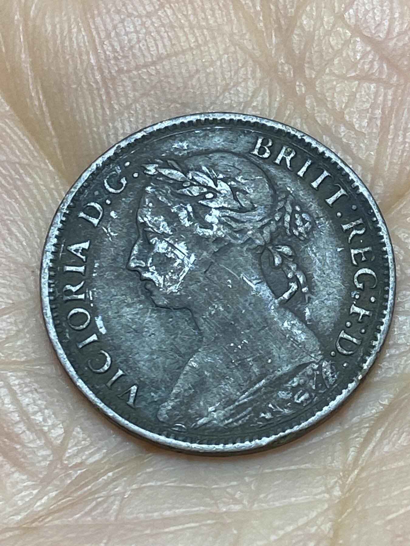 2025年第一百二十四场(总第一百五十场）外国好品散币(免佣金) 英国🇬🇧1886年1法新(维多利亚女王中年桂冠第三版)