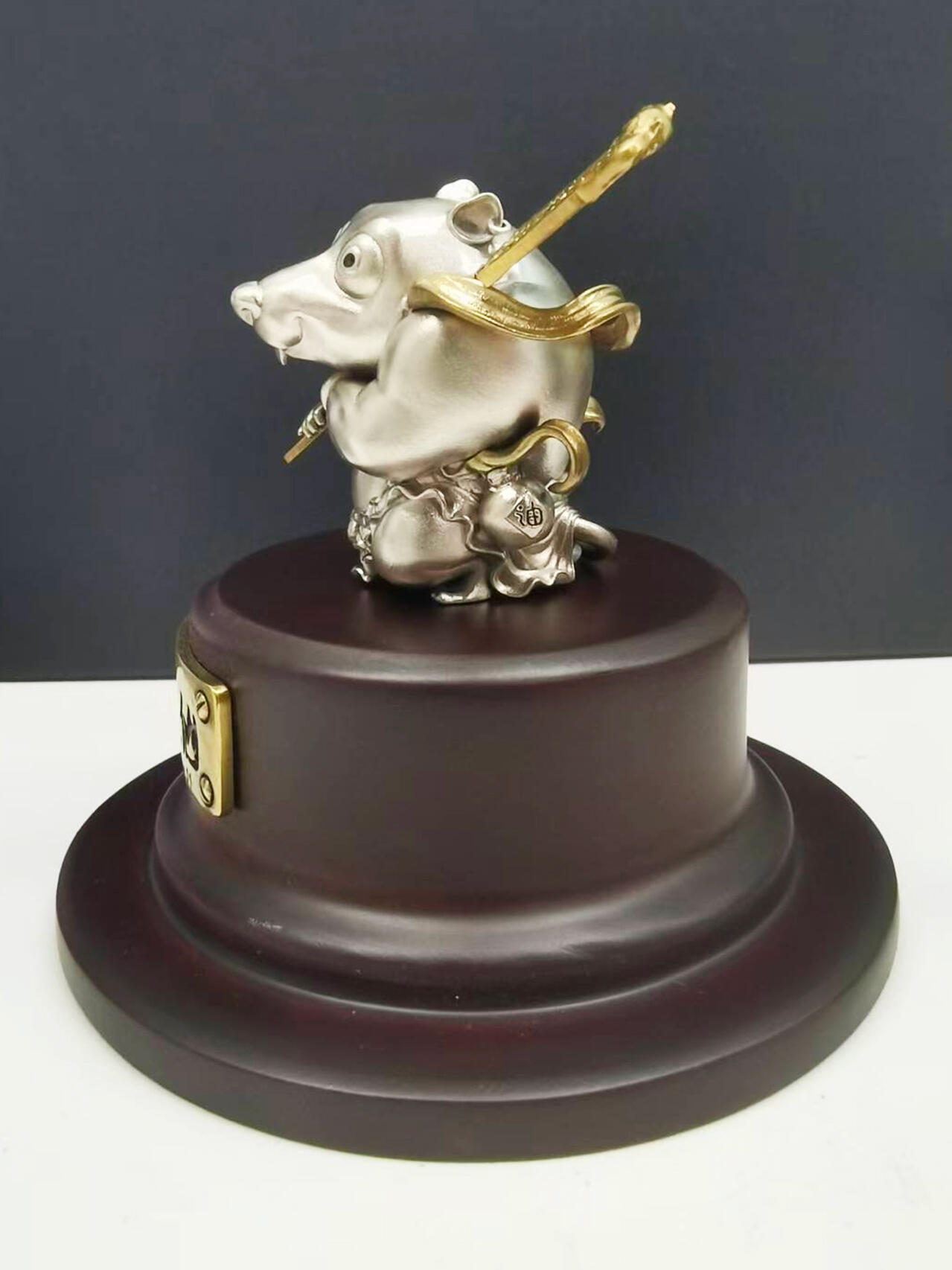 【ibox拍卖】 十二生肖手办寻主