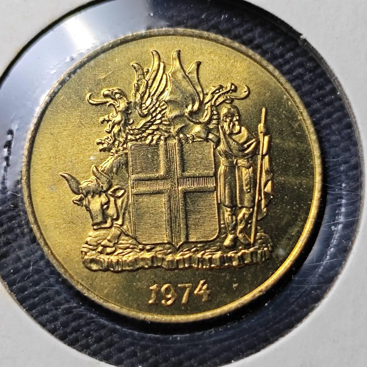 KK钱币收藏小铺  第365场  2月预留时间 周末发货  1974冰岛1克朗 好品