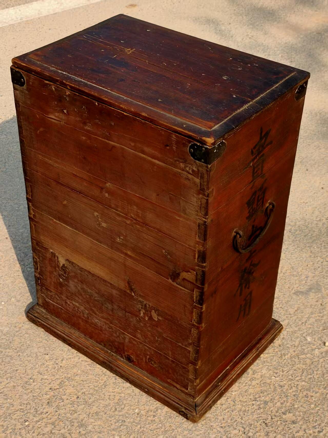 民国时期书箱  做工精湛   难得佳品