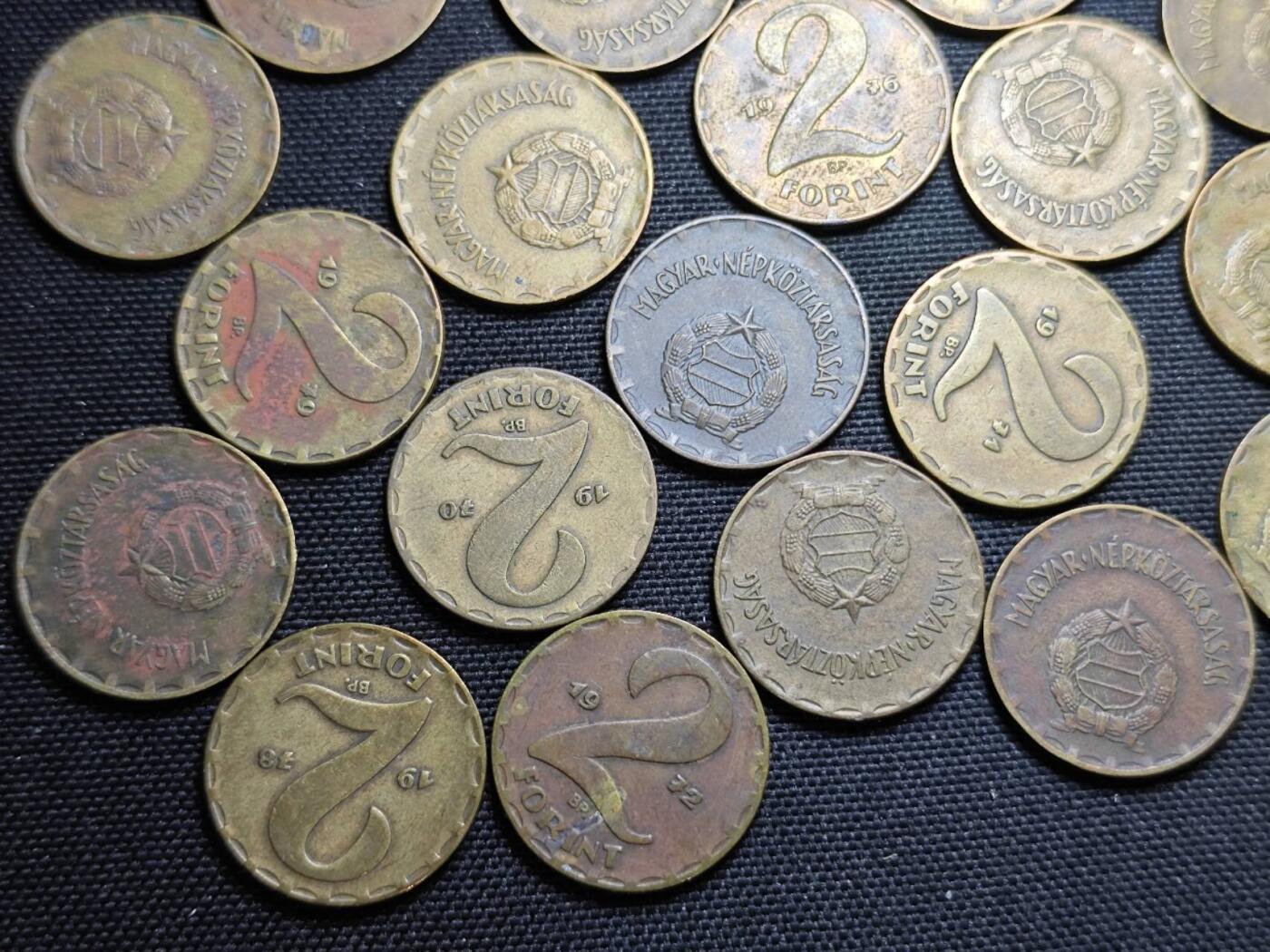 KK钱币收藏小铺  第364场  2月预留时间 周末发货  匈牙利一组57枚散币