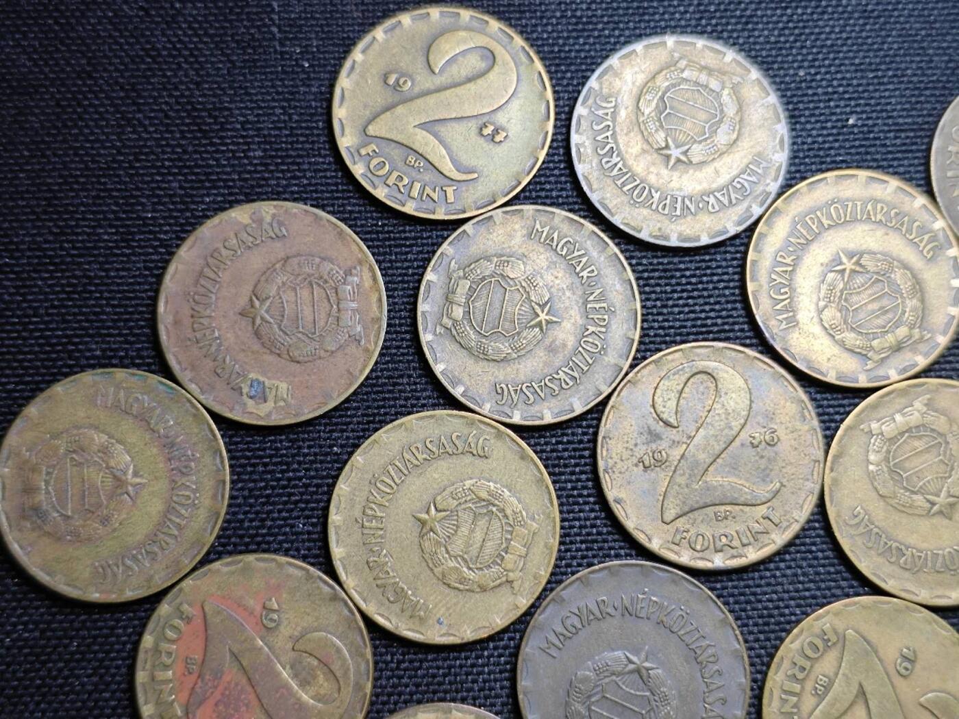 KK钱币收藏小铺  第364场  2月预留时间 周末发货  匈牙利一组57枚散币