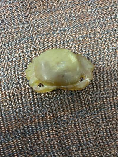 江南站杂件 - 和田玉手工雕刻手把件