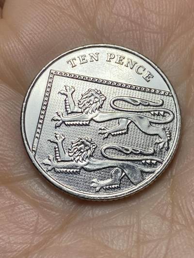 2025年第一百二十四场(总第一百五十场）外国好品散币(免佣金) - 英国🇬🇧2016年10便士(伊丽莎白二世老年)