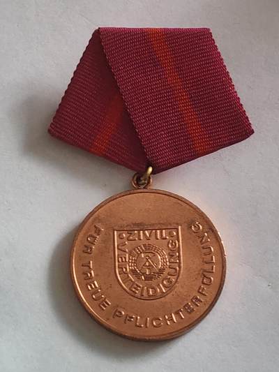 韵星假日拍卖第三十期 -- Rimey Holidays Auction 30 - 民主德国铜级民防忠诚服务奖章