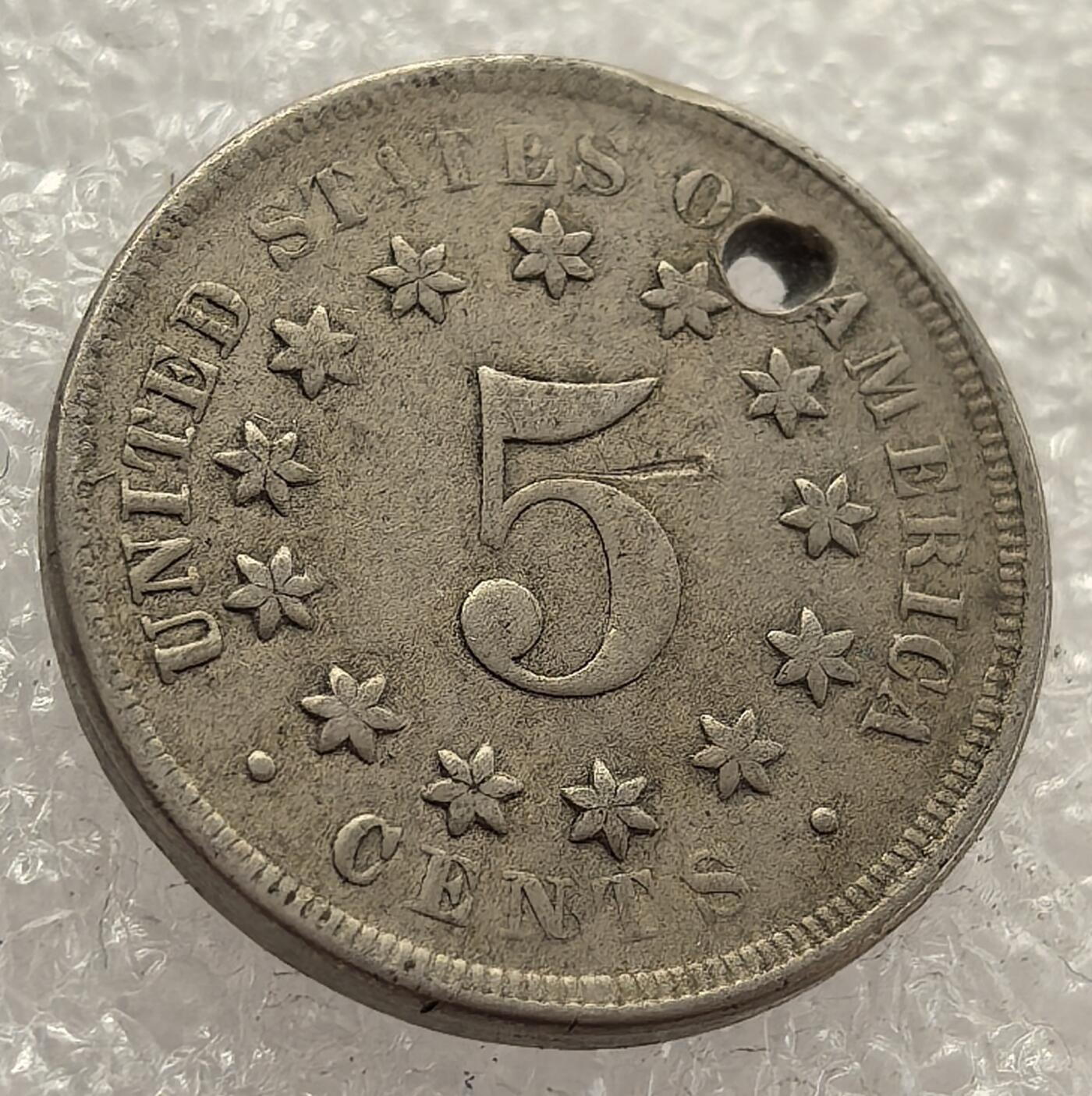  外国优质老铜币银币，周六九点倒数截拍，满百包邮，可寄存半年，喜欢朋友微信扫描二维码可直接参拍