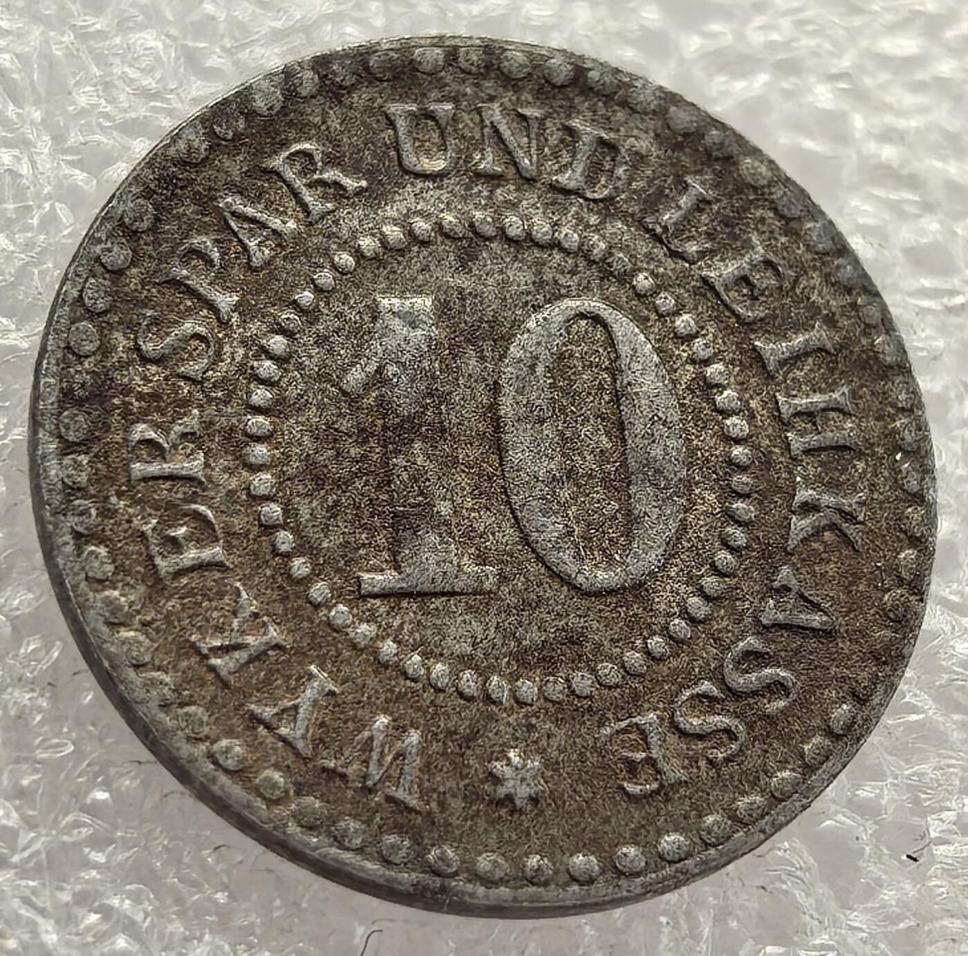  外国优质老铜币银币，周六九点倒数截拍，满百包邮，可寄存半年，喜欢朋友微信扫描二维码可直接参拍 少见德国一级行政区石勒苏益格-荷尔斯泰因州10芬尼