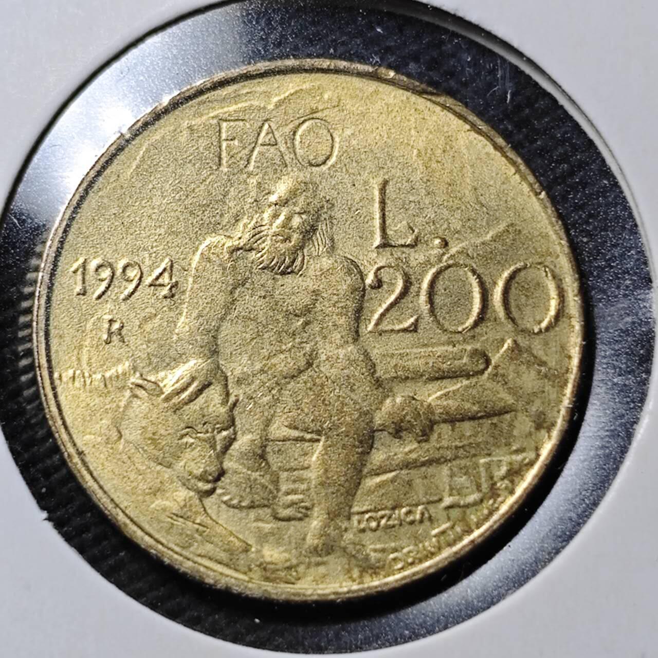 KK钱币收藏小铺  第365场  2月预留时间 周末发货  圣马力诺200里拉