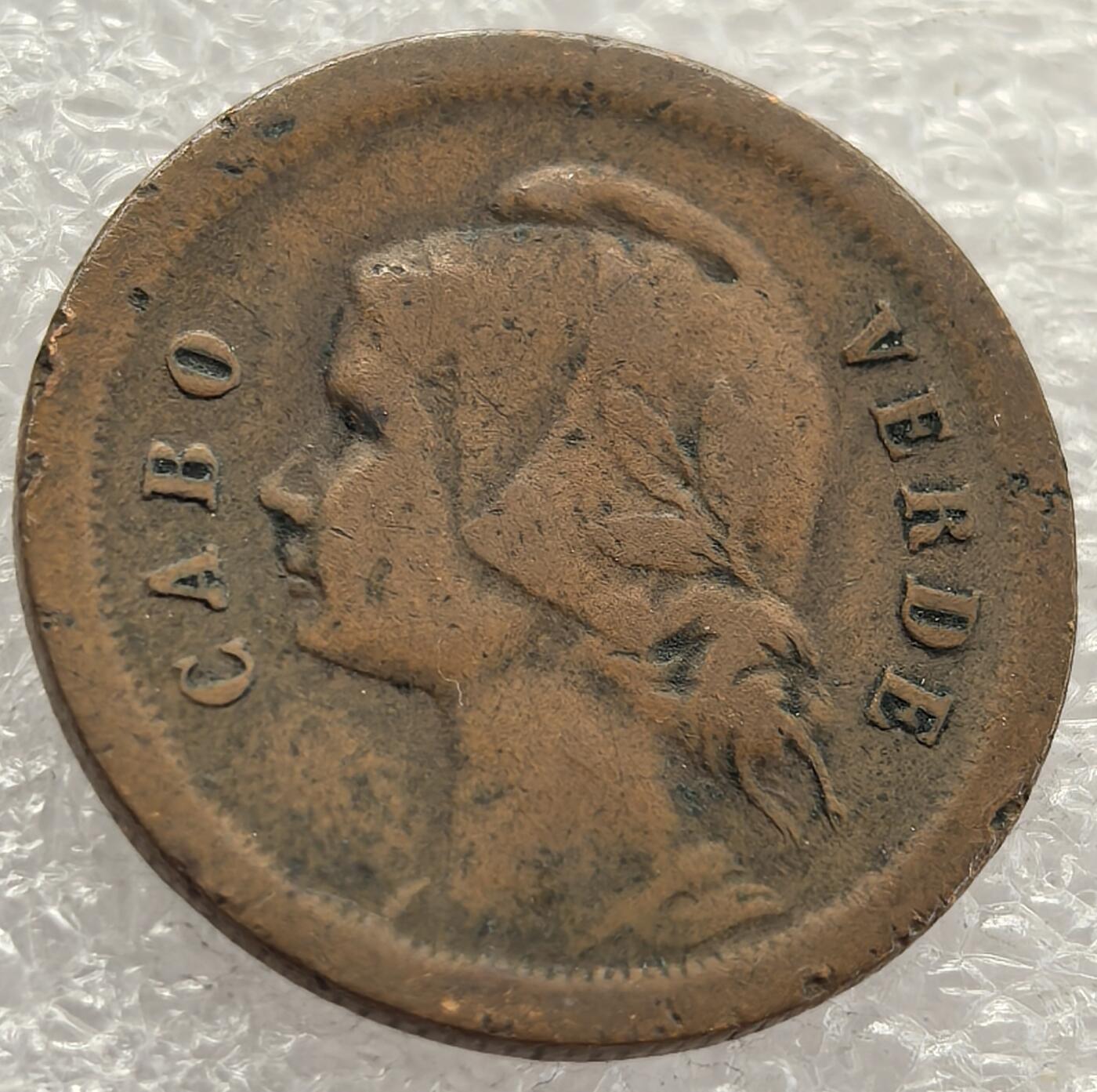  外国优质老铜币银币，周六九点倒数截拍，满百包邮，可寄存半年，喜欢朋友微信扫描二维码可直接参拍 佛得角1930年10分