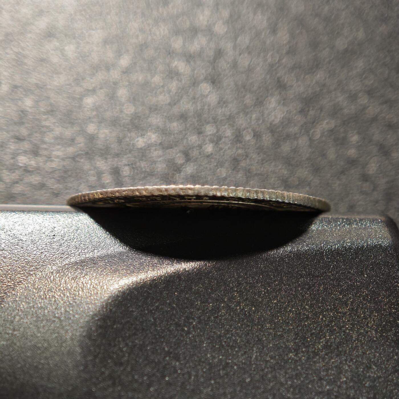 【德藏】世界币章拍卖第152期（拍品征集中~欢迎藏友联系） 1774年 法国路易十六代用币银章 淡黄油包浆 状态安逸 直径约：28.5mm；重约：6.5g