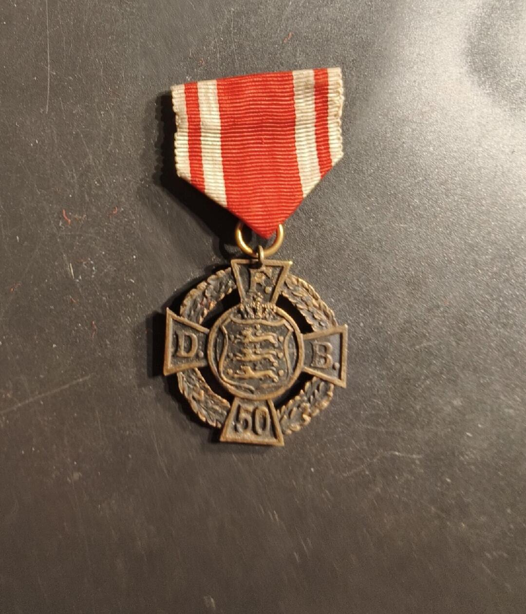 勋章杂货 丹麦十字奖章    826银镀金    