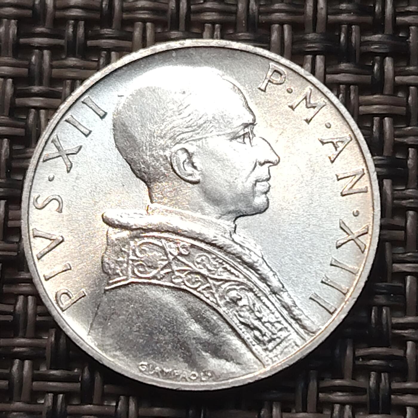 布加迪🐬～世界钱币(上海)🌾第 258 期 /  各国套币和散币 梵蒂冈🇻🇦 1951年 5里拉铝币 庇护十二世 20.2mm