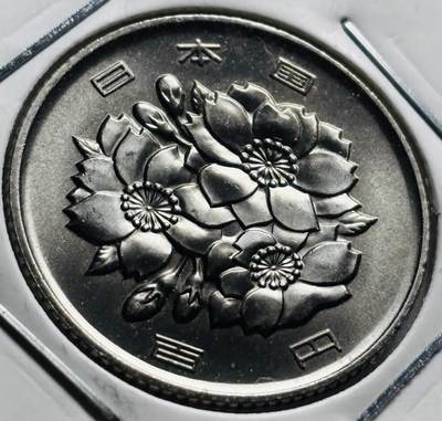 文馨钱币收藏第 279 场，银币，纪念铜章场 长期接收代拍品 - 全新日本昭和 63 年一百元