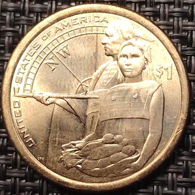 布加迪🐬～世界钱币(上海)🌾第 258 期 /  各国套币和散币 - 美国🇺🇸 2014年 1元 萨卡加维系列纪念币 好客的印第安人 27mm