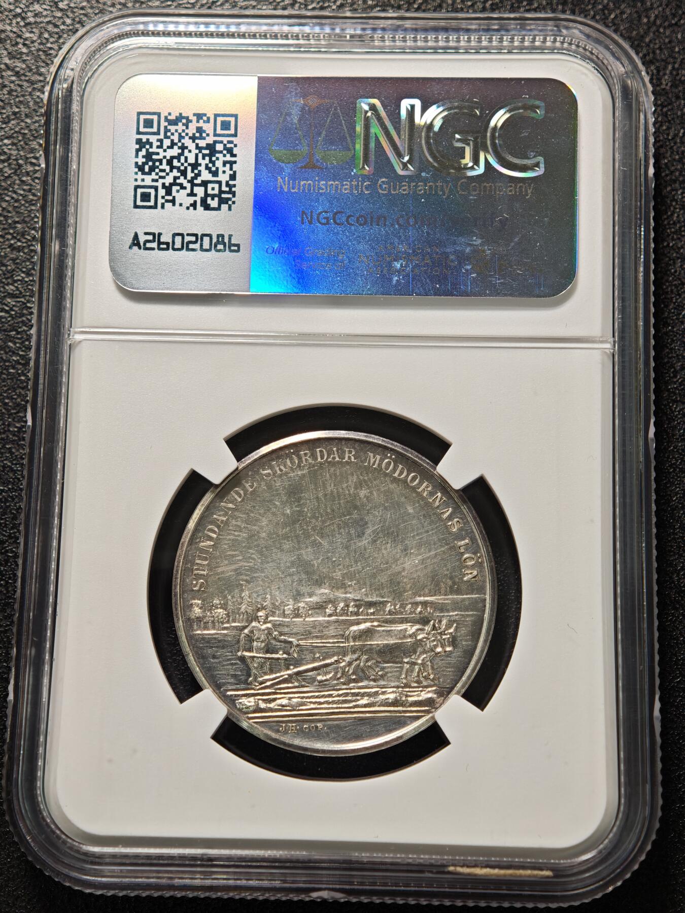 【德藏】世界币章拍卖第152期（拍品征集中~欢迎藏友联系） 1956年 瑞典卡尔十四世头像皇家农业科学院成立135周年银章  设计精美大方栩栩如生 类精制底版细节高点状态好 NGC UNC