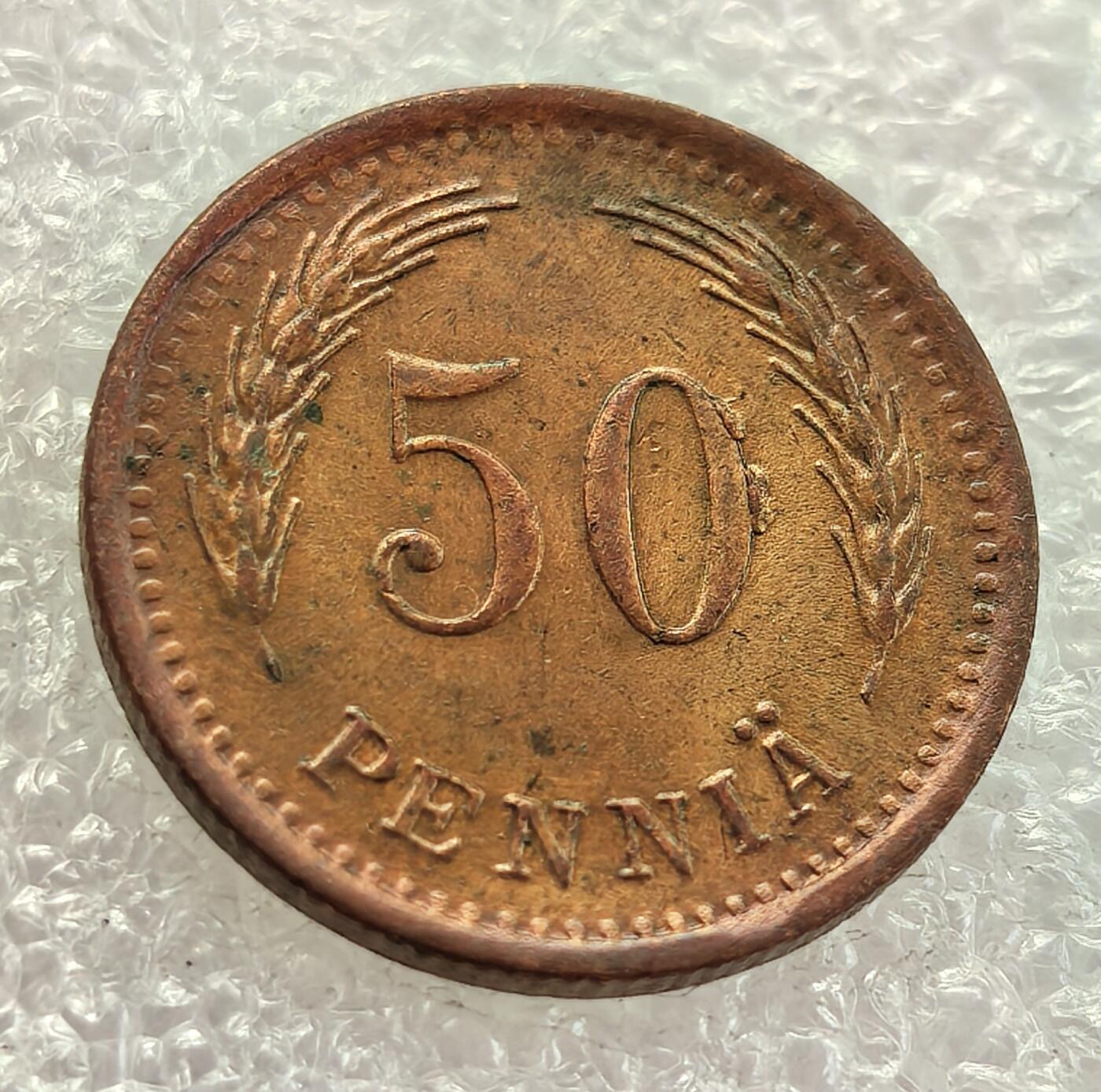  外国优质老铜币银币，周六九点倒数截拍，满百包邮，可寄存半年，喜欢朋友微信扫描二维码可直接参拍