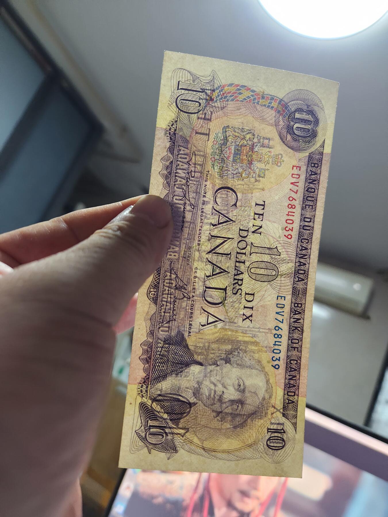 11月9号晚上8点 外国纸币自动截拍第54场