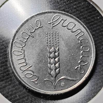 KK钱币收藏小铺  第365场  2月预留时间 周末发货 -  1963法国5生丁