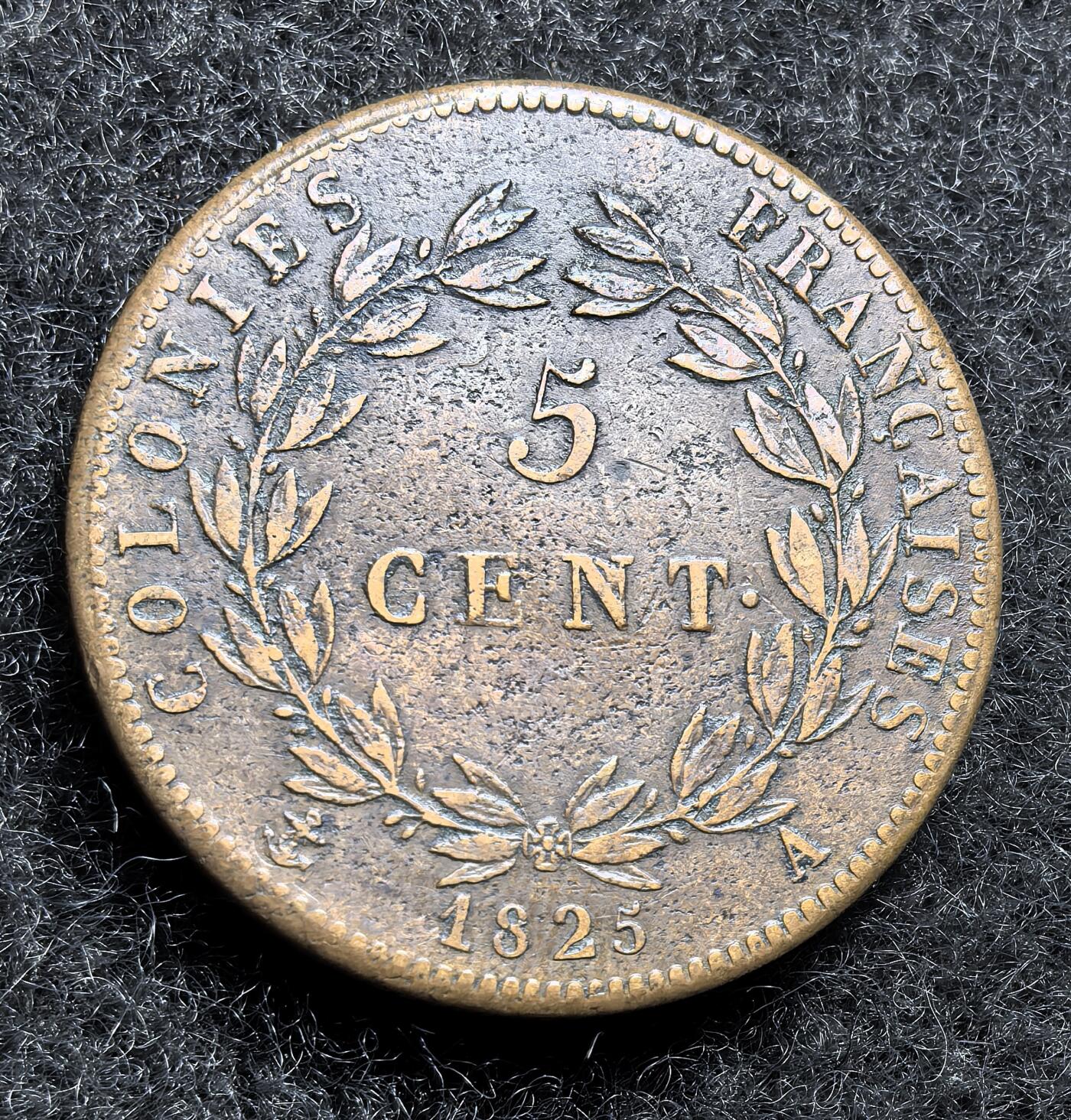 西班牙、丹属西印度、法属殖民地、乌拉圭银币古铜币，周五晚上九点倒数截拍，满百包邮，可寄存半年，喜欢朋友微信扫描二维码可直接参拍 法属殖民地查理十世时期1825年5分流通于海地、瓜德罗普、马提尼克使用km10.1