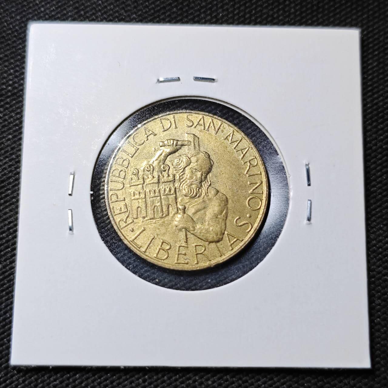 KK钱币收藏小铺  第365场  2月预留时间 周末发货  圣马力诺200里拉