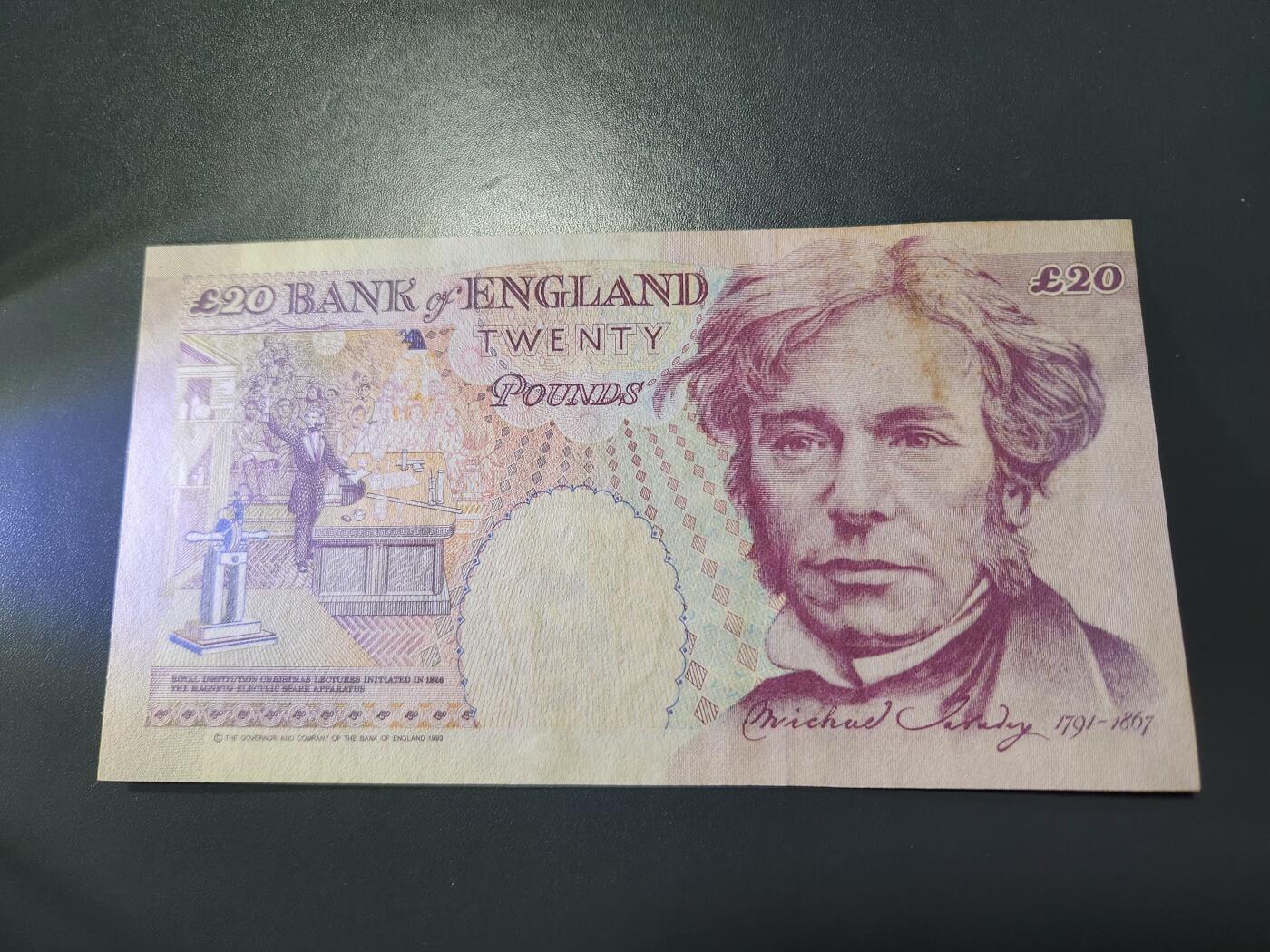 11月9号晚上8点 外国纸币自动截拍第54场 英国20镑 无折有脏
