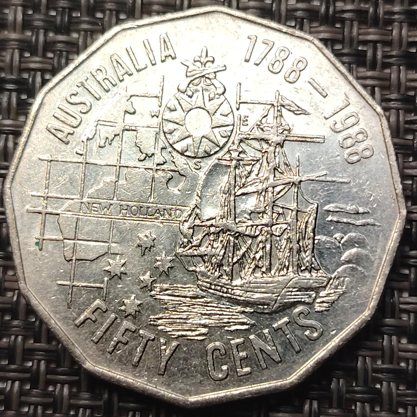 布加迪🐬～世界钱币(上海)🌾第 258 期 /  各国套币和散币