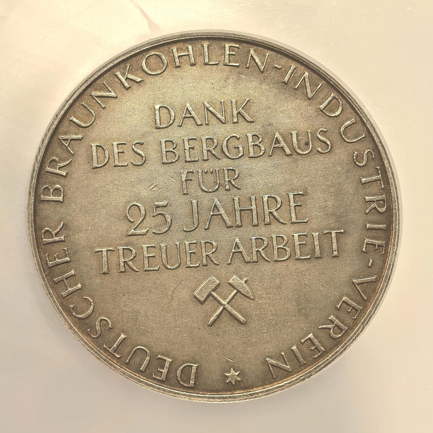 博洋堂“物美丰成”11月精品专场暨第145期（全场包邮） NGC MS63 德国工业服务25周年纪念巨大银章，跨越并带入第三帝国前期的实物历史见证！