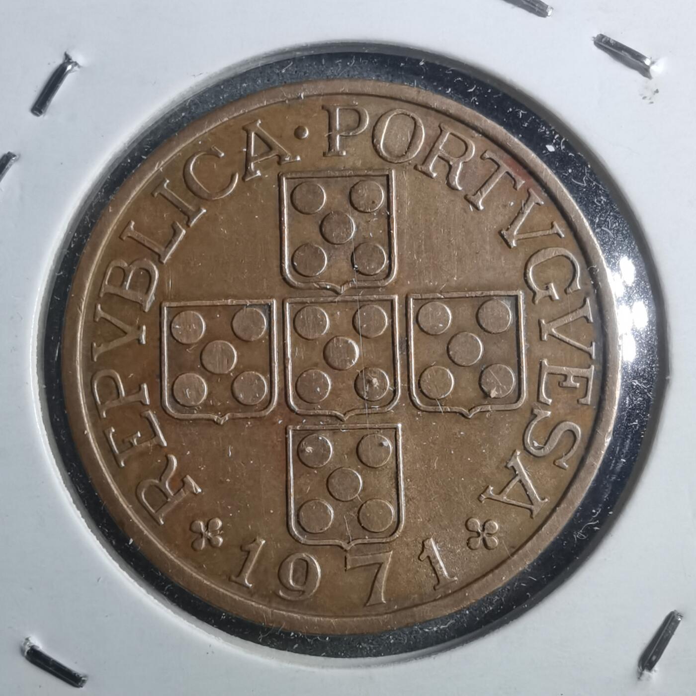 沼泽如烟--第893场 葡萄牙1971年1埃斯库多