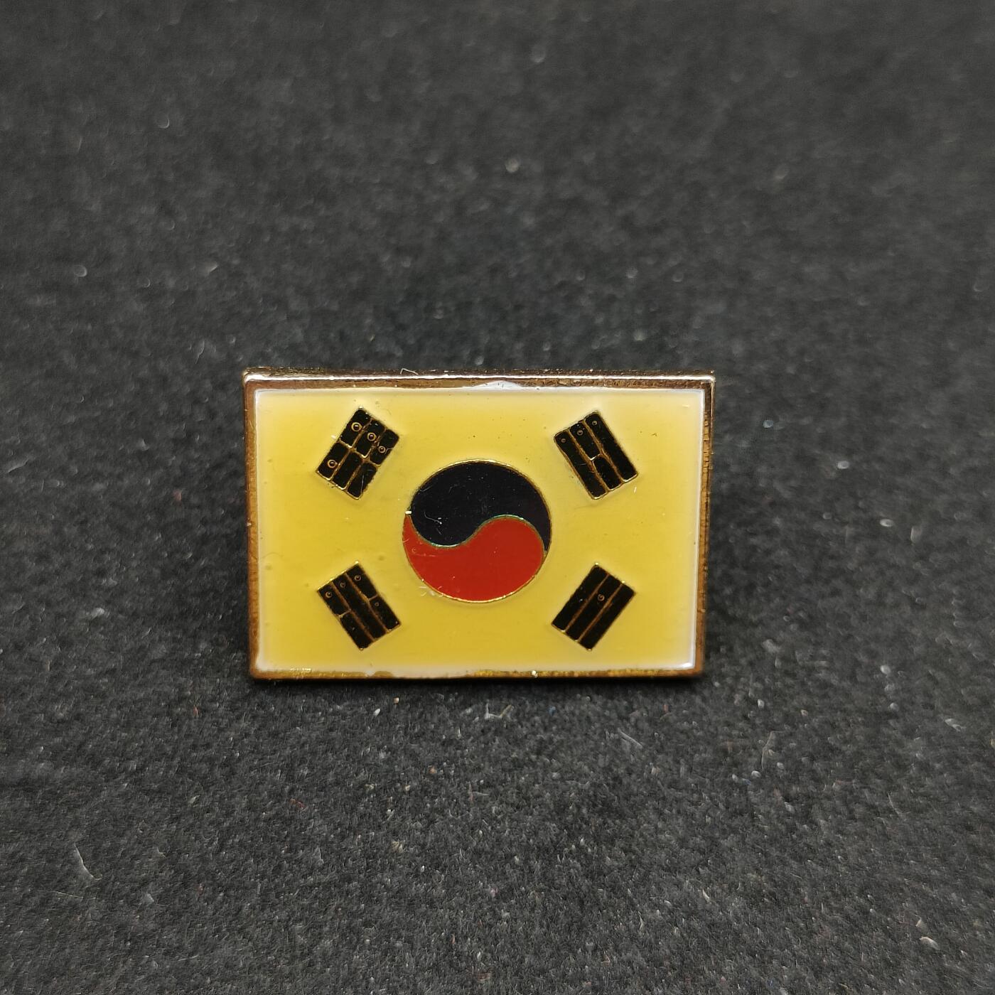 0元起拍勋章 第308期 咸鱼国勋章拍卖专场 11月7日（周日）下午6：00开始 韩国国旗章