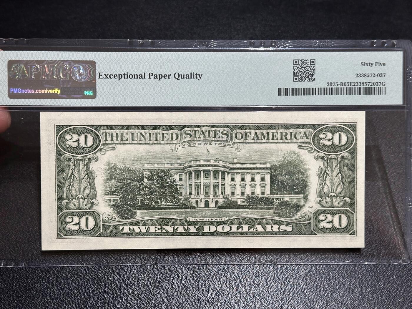 《外钞收藏家》第五百八十二期（精品场）（本平台长期征集拍品、欢迎藏友们联系合作） 1985年美国小头版20美元 PMG65 尾88