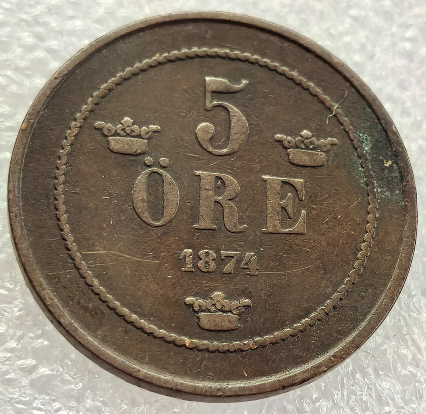  外国优质老铜币银币，周六九点倒数截拍，满百包邮，可寄存半年，喜欢朋友微信扫描二维码可直接参拍