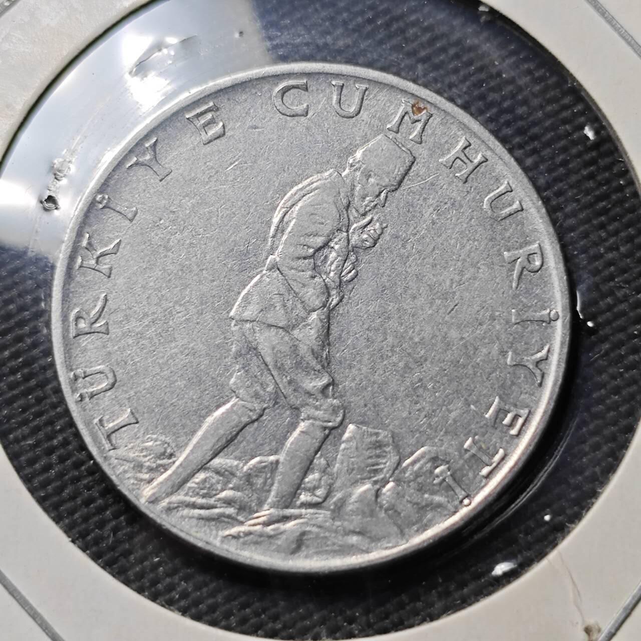 KK钱币收藏小铺  第365场  2月预留时间 周末发货  土耳其2.5里拉