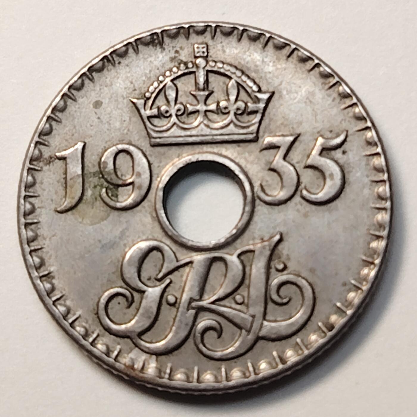 布加迪🐬～世界钱币(上海)🌾第 258 期 /  各国套币和散币 英属新几内亚 1935年 3便士 乔治五世 发行一年 铜镍币 16.34mm