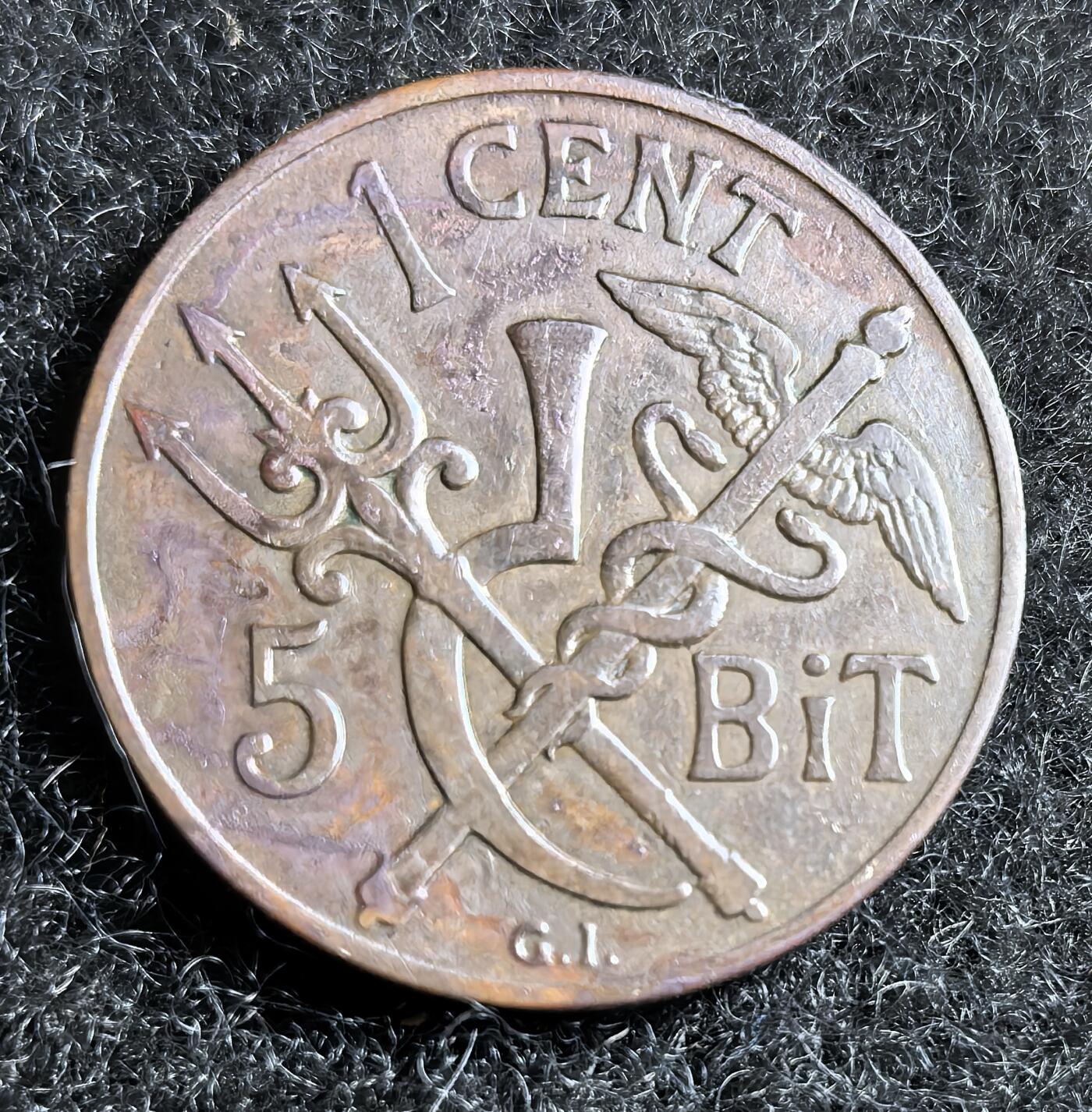 西班牙、丹属西印度、法属殖民地、乌拉圭银币古铜币，周五晚上九点倒数截拍，满百包邮，可寄存半年，喜欢朋友微信扫描二维码可直接参拍 丹属西印度1905年1分，km75