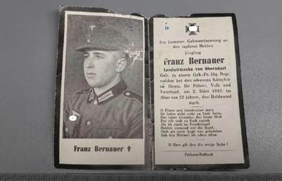 勋章杂货 - ，德三士兵阵亡卡片        弗朗茨·贝尔诺尔  奥本多里农民的儿子  一名山地坦克团，1942 年 3 月 2 日，英勇牺牲，年仅 22 岁。