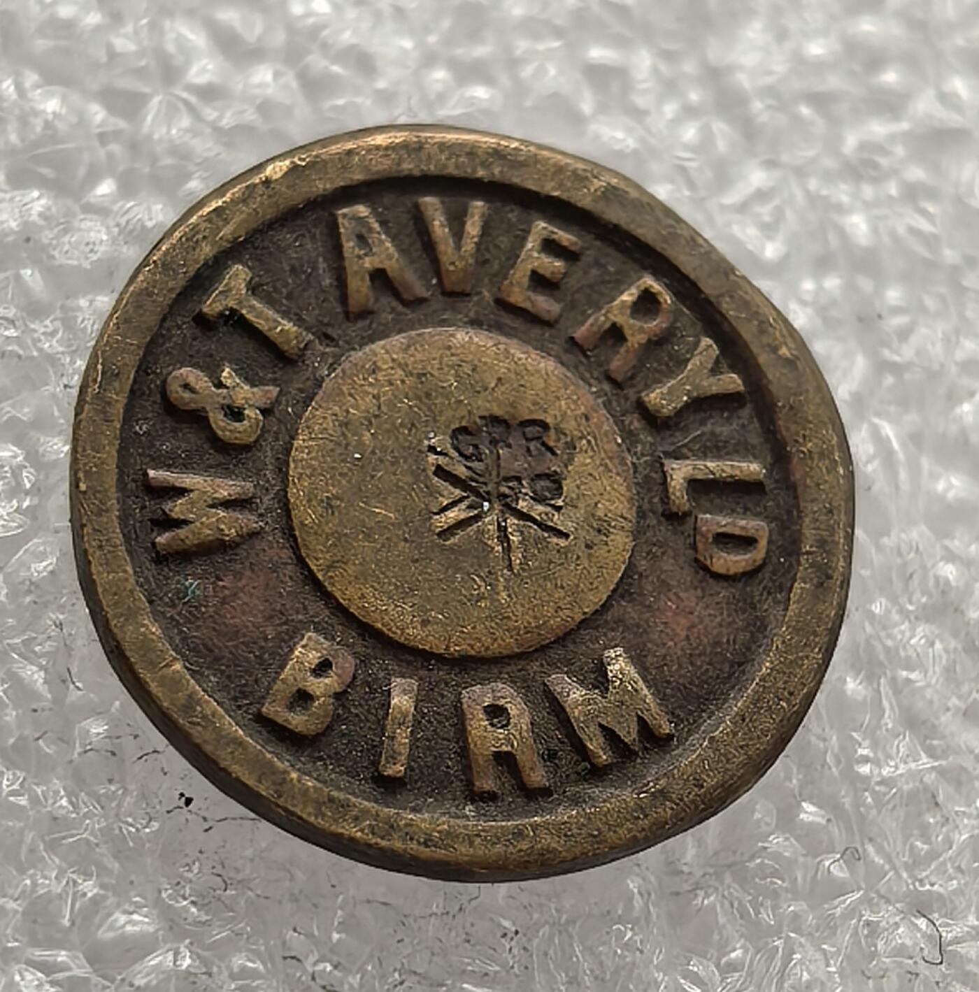  外国优质老铜币银币，周六九点倒数截拍，满百包邮，可寄存半年，喜欢朋友微信扫描二维码可直接参拍 英国0.05盎司砝码