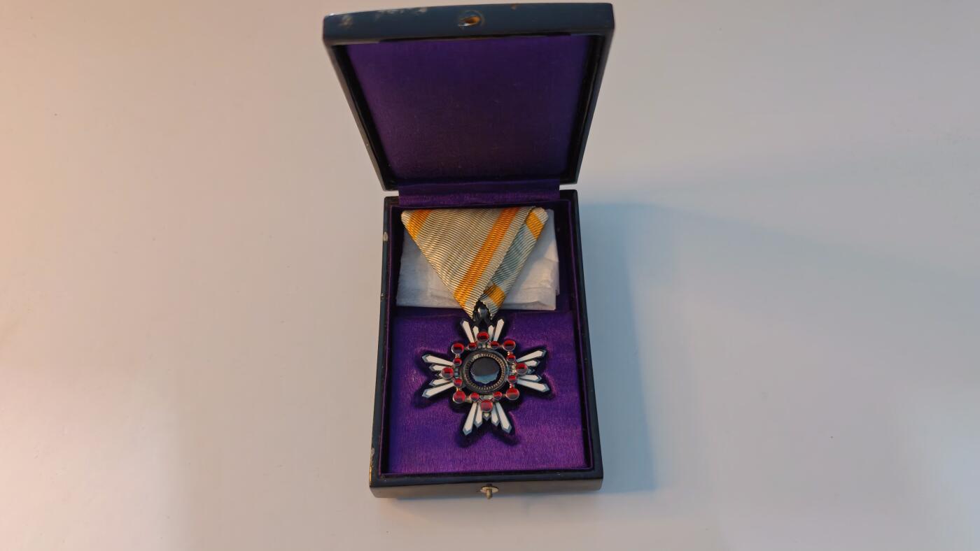 东亚勋章徽章主题拍卖1