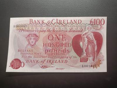 2025十一月第二期，总第200期 - 爱尔兰银行1977版100镑UNC首冠A，经典的此版本最大面值稀有实钞，爱尔兰银行在贝尔法斯特的总行大楼和纺织业，航运业，航空业发展