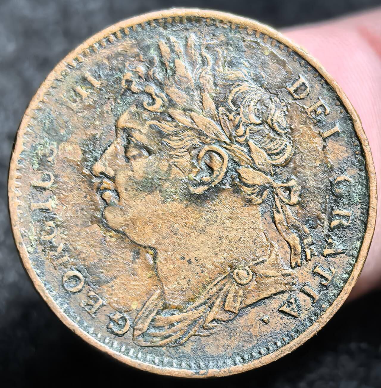  外国优质老铜币银币，周六九点倒数截拍，满百包邮，可寄存半年，喜欢朋友微信扫描二维码可直接参拍 极美品细节都在英国1825年法新