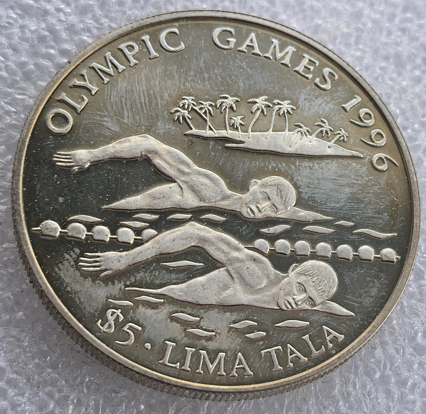  外国优质老铜币银币，周六九点倒数截拍，满百包邮，可寄存半年，喜欢朋友微信扫描二维码可直接参拍