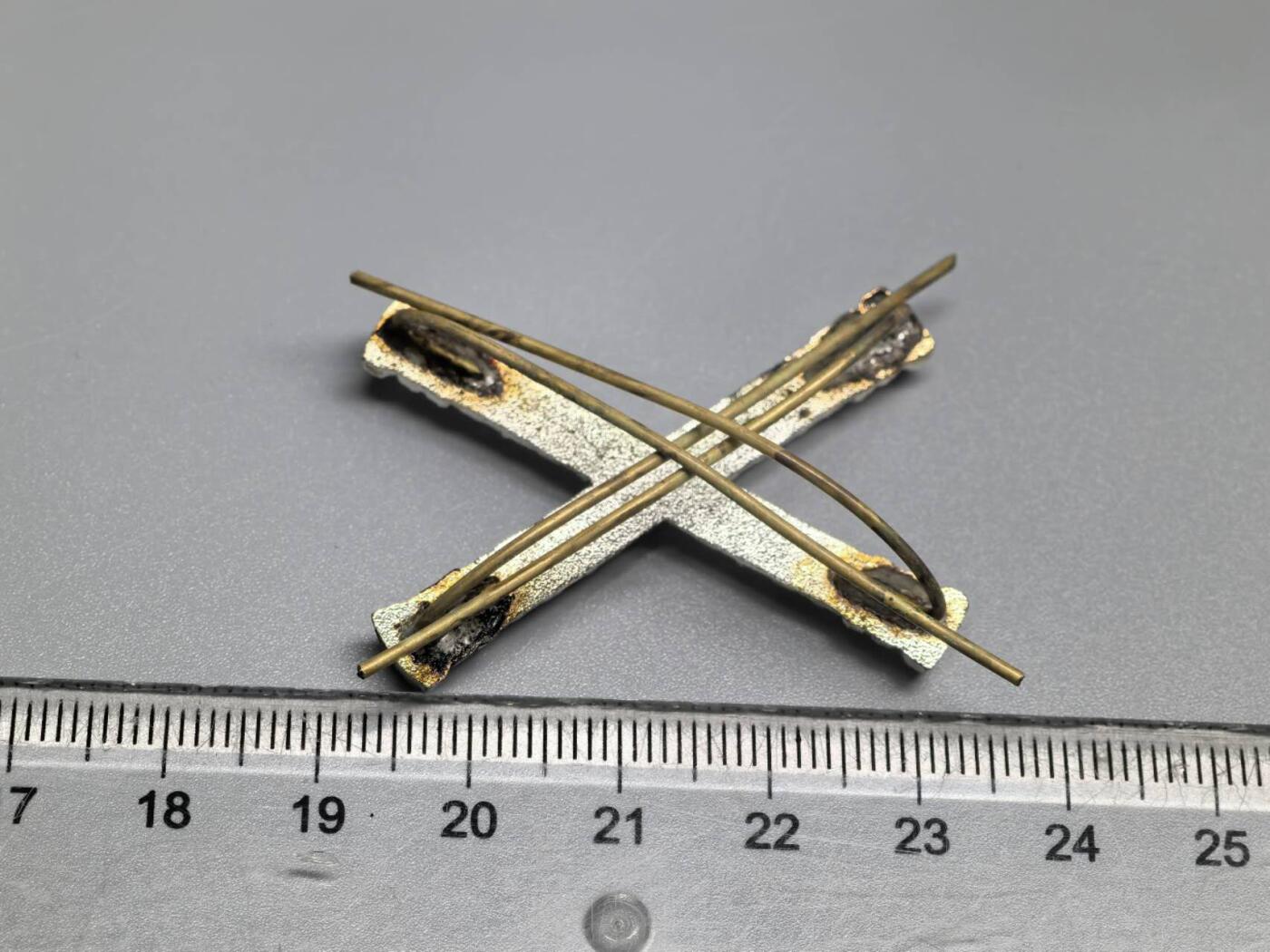 小驴勋章奖章收藏11月8日周六晚6点拍卖（珍爱和平，收藏战争，铭记历史，勿忘国耻，忠党爱国。有偿代拍，送拍规则在简介最后，参拍须阅读规则后再参拍，关系到运费包装发货时效真假辨别等关键信息，拍卖时不再发原图，看大图店主微信码在最后拍品里） 复刻 元帅杖肩章徽章