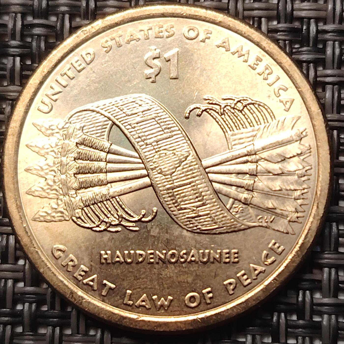 布加迪🐬～世界钱币(上海)🌾第 258 期 /  各国套币和散币 美国🇺🇸 2010年 1元 萨卡加维系列纪念币 法律与和平 27mm