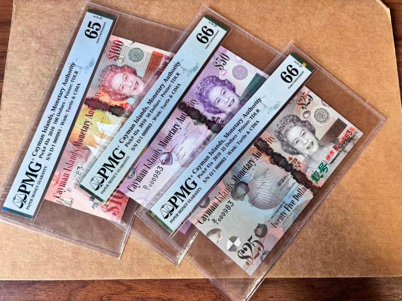 【Blue Auction】世界纸币精拍第747期——18级TOP拍卖/信誉/品质/专业/高效💫 【一组6张 首发全同百位小号无47】开曼群岛2010年1-100元 女王  PMG66EPQ-65EPQ