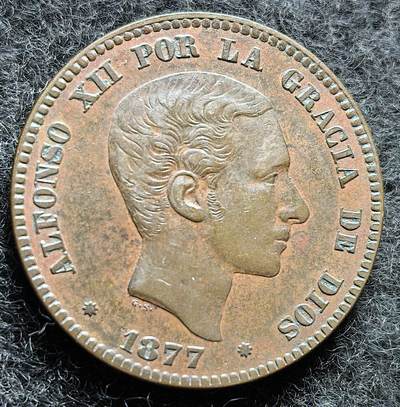 西班牙、丹属西印度、法属殖民地、乌拉圭银币古铜币，周五晚上九点倒数截拍，满百包邮，可寄存半年，喜欢朋友微信扫描二维码可直接参拍 - UNC品相西班牙1877年10分，km675