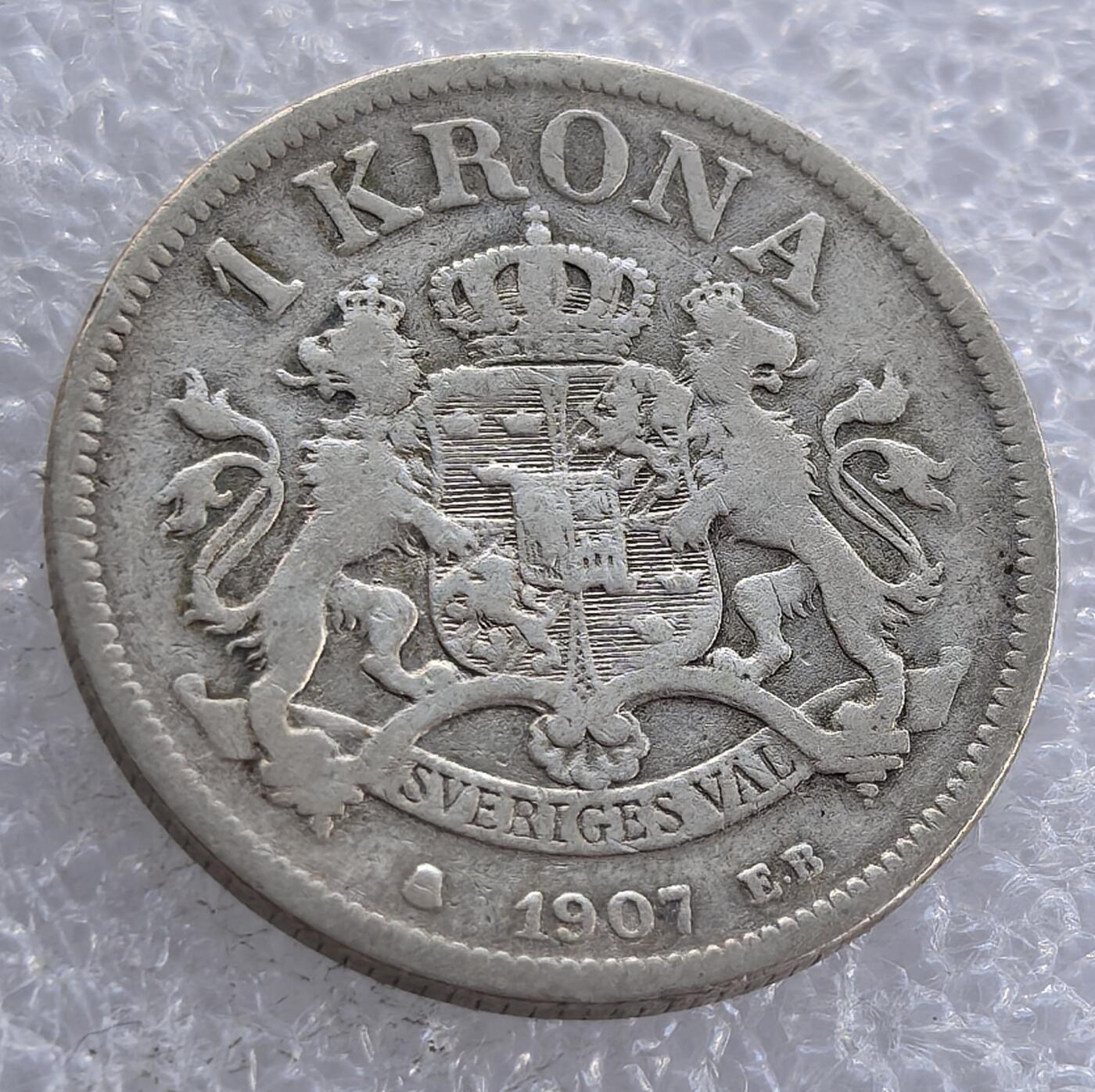  外国优质老铜币银币，周六九点倒数截拍，满百包邮，可寄存半年，喜欢朋友微信扫描二维码可直接参拍