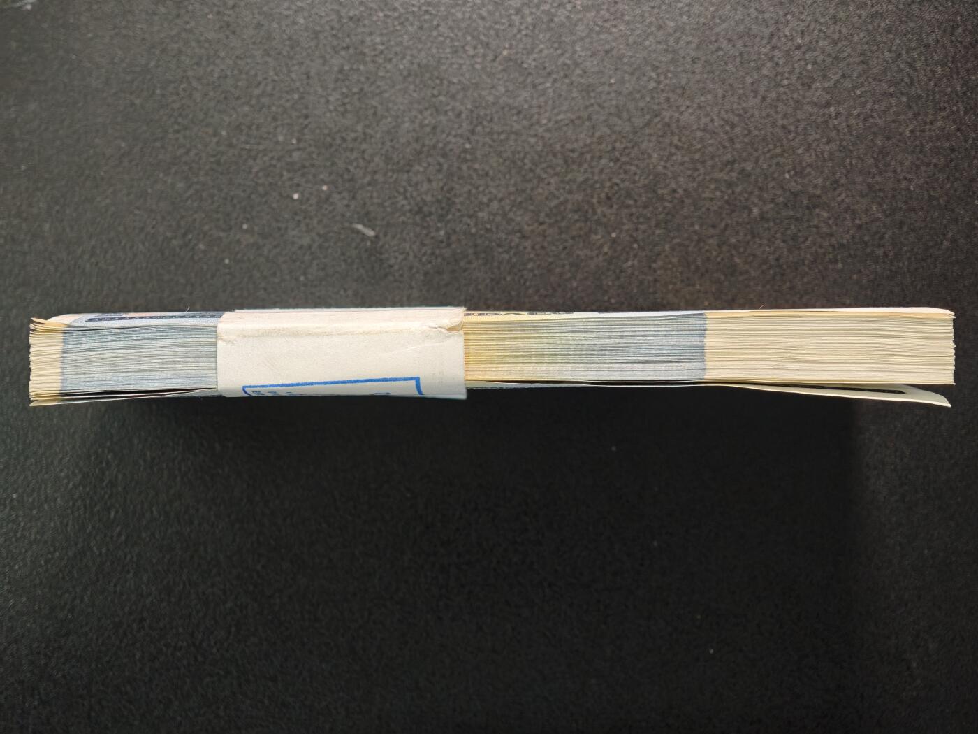 【德藏】世界币章拍卖第152期（拍品征集中~欢迎藏友联系） 整刀 2000年 白俄罗斯1000卢比纸币百张连号 内含 999 000