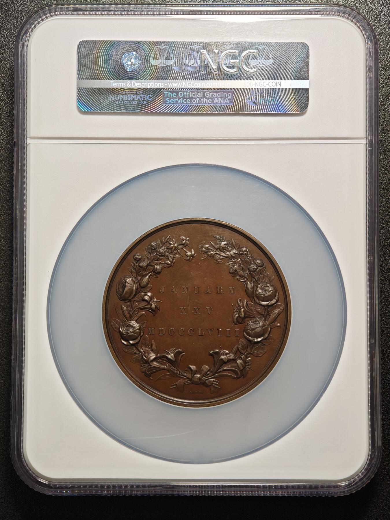 【德藏】世界币章拍卖第152期（拍品征集中~欢迎藏友联系）  稀少品种 1858年 英国维多利亚公主和弗雷德里克·威廉王子皇室大婚63mm高浮雕纪念大铜章 包浆温润 人物刻画传神 NGC MS62BN